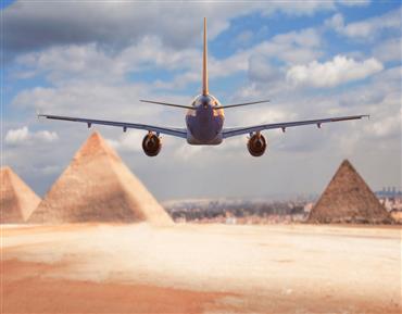Cairo cu avionul